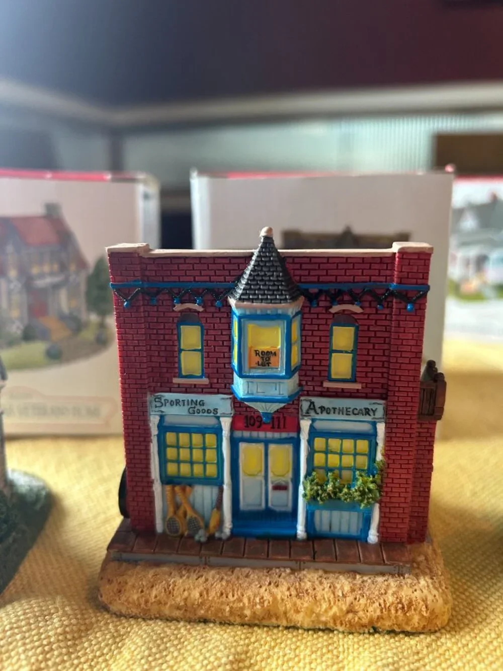 Liberty Falls  Collection  village  4 in set  